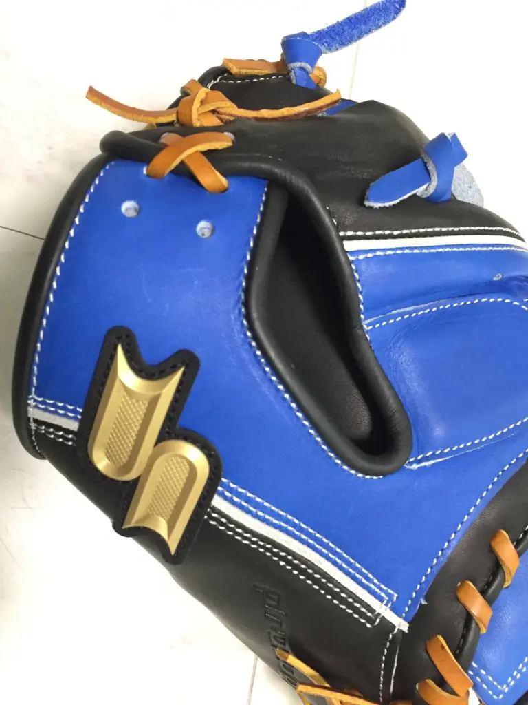 ユーループ】SSK梅野選手モデルのキャッチャーミットが他と違う