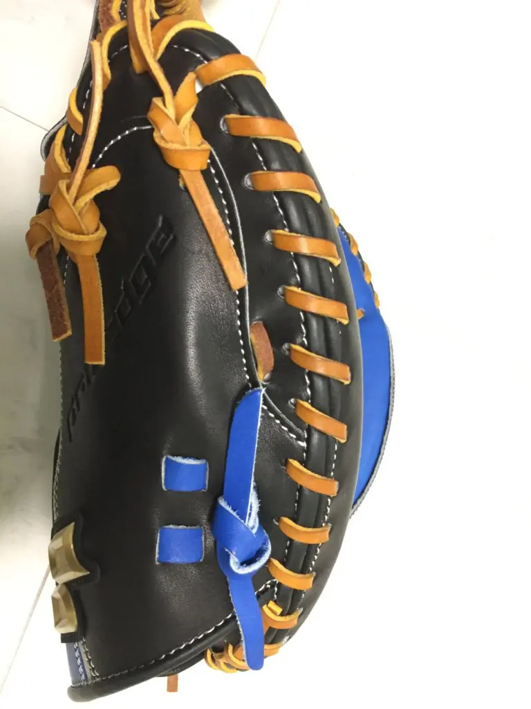 ユーループ】SSK梅野選手モデルのキャッチャーミットが他と違う