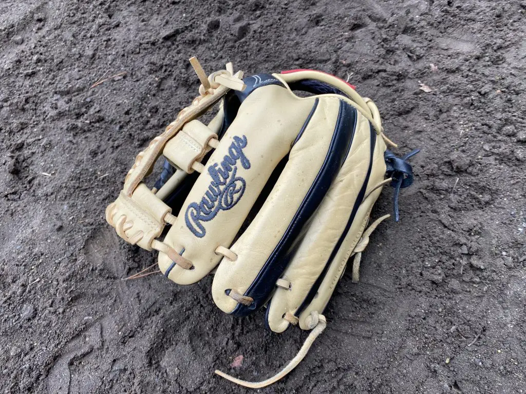 メーカー直送 Rawlings 軟式グローブ 黒/キャメル 岡本モデル 【公式通販】